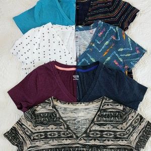 (Lot of 7) Mossimo/Merona v-neck tees